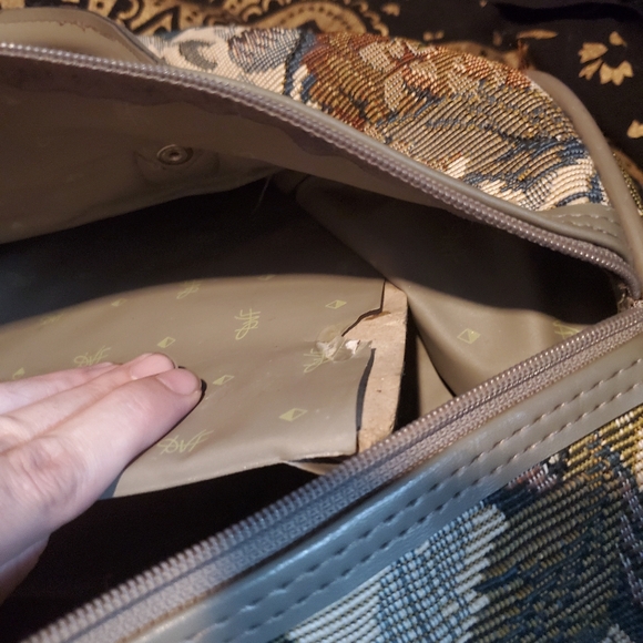 **RARE FIND** Vintage Diane Von Furstenburg weekender bag!! - Picture 8 of 9